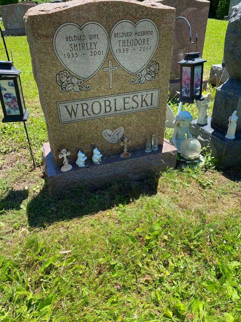 Theodore Wrobleski's grave. Photo 2
