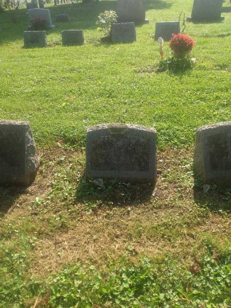 Pauline S. Hook's grave. Photo 1