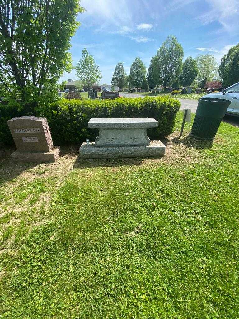 Earldeah M. "Deah" Terry's grave. Photo 1