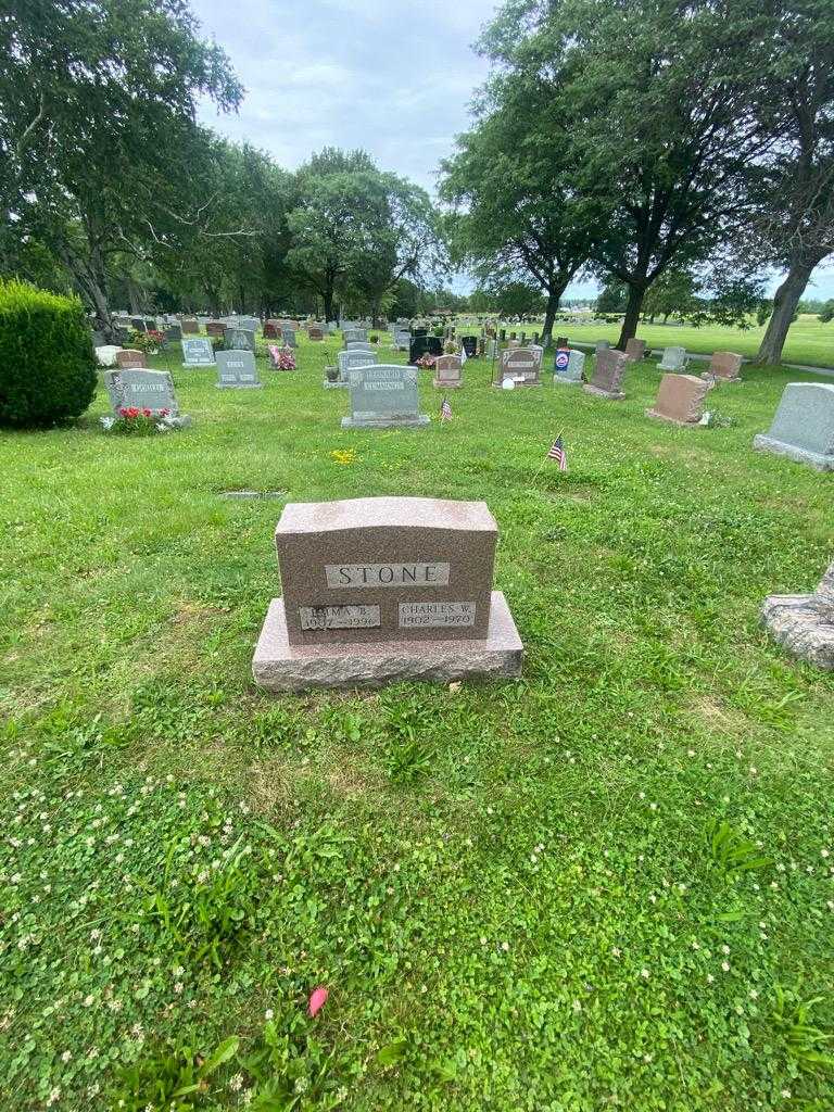 Charles W. Stone's grave. Photo 1