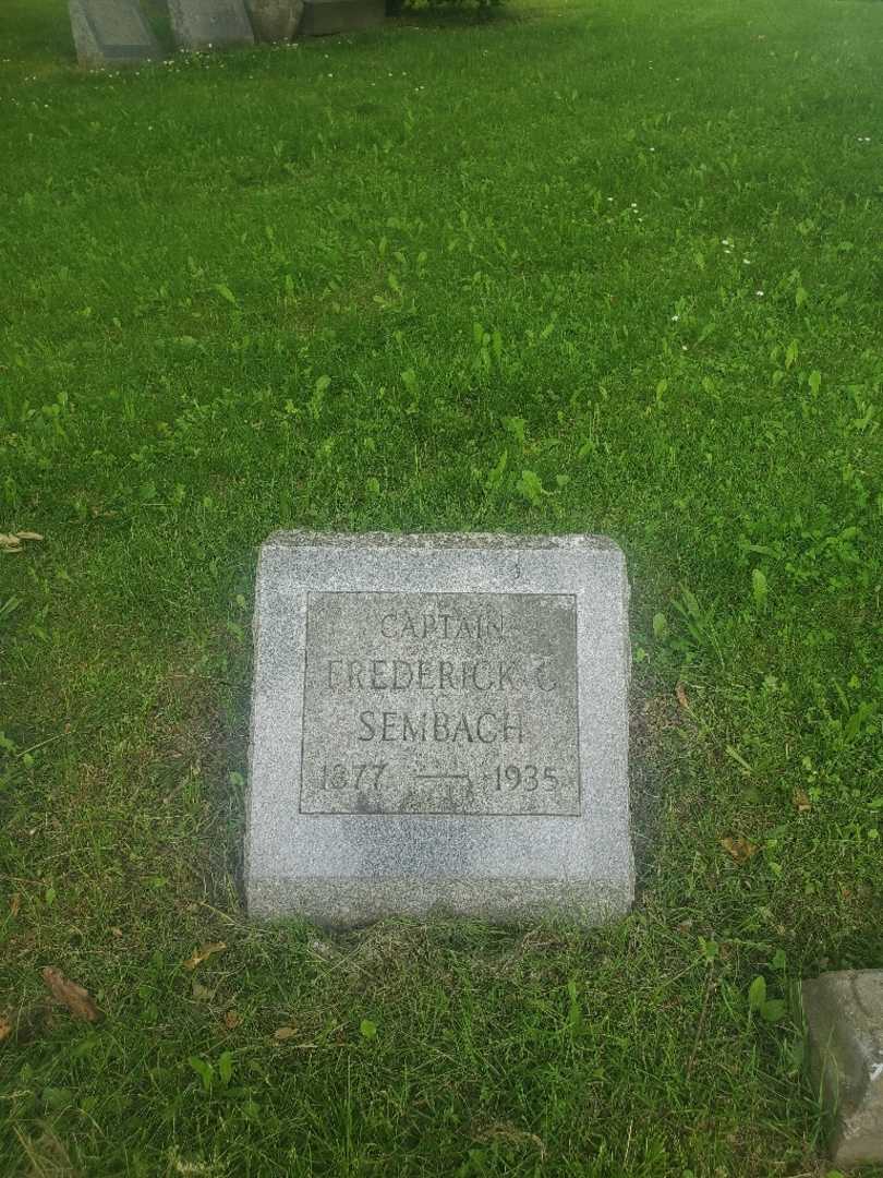Frederick C. Sembach's grave. Photo 3