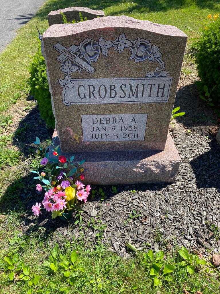 Debra A. Grobsmith's grave. Photo 2