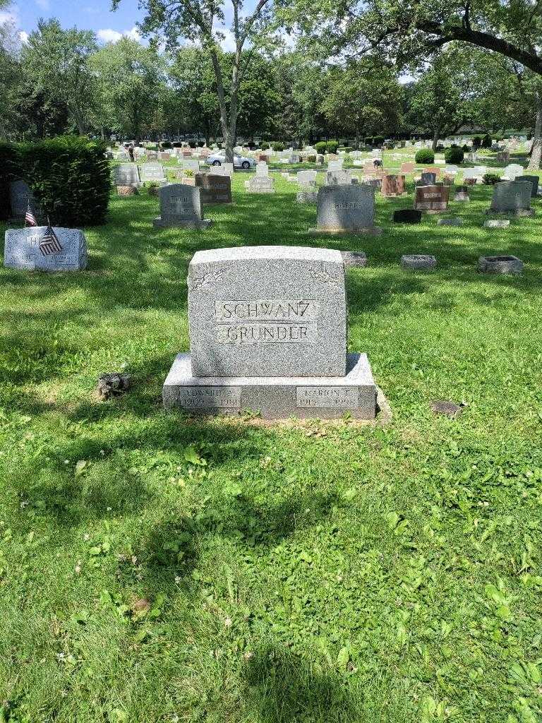 Edward A. Grunder's grave. Photo 1