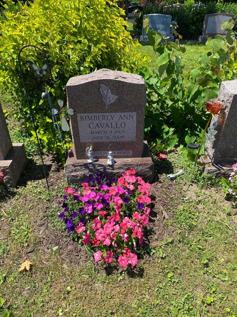Kimberly Ann Cavallo's grave. Photo 2