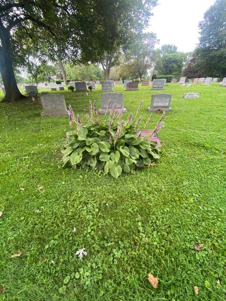 Gilbert A. Bender's grave. Photo 1