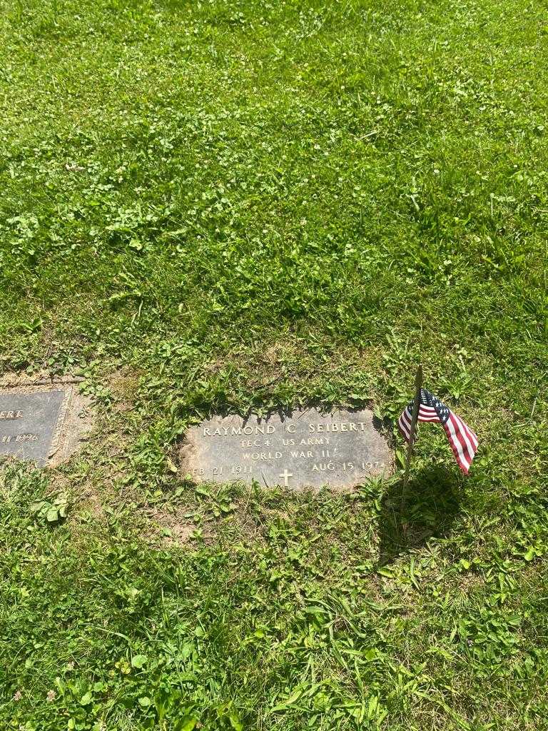 Raymond C. Seibert's grave. Photo 2