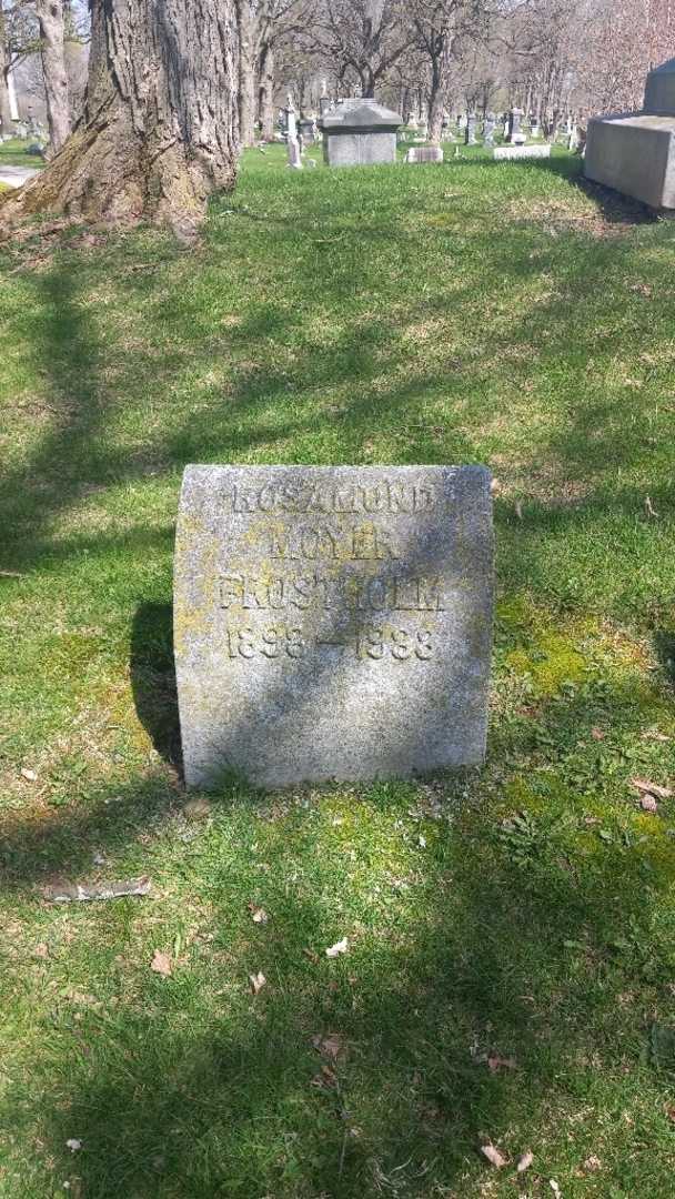Rosamond Moyer Frostholm's grave. Photo 3