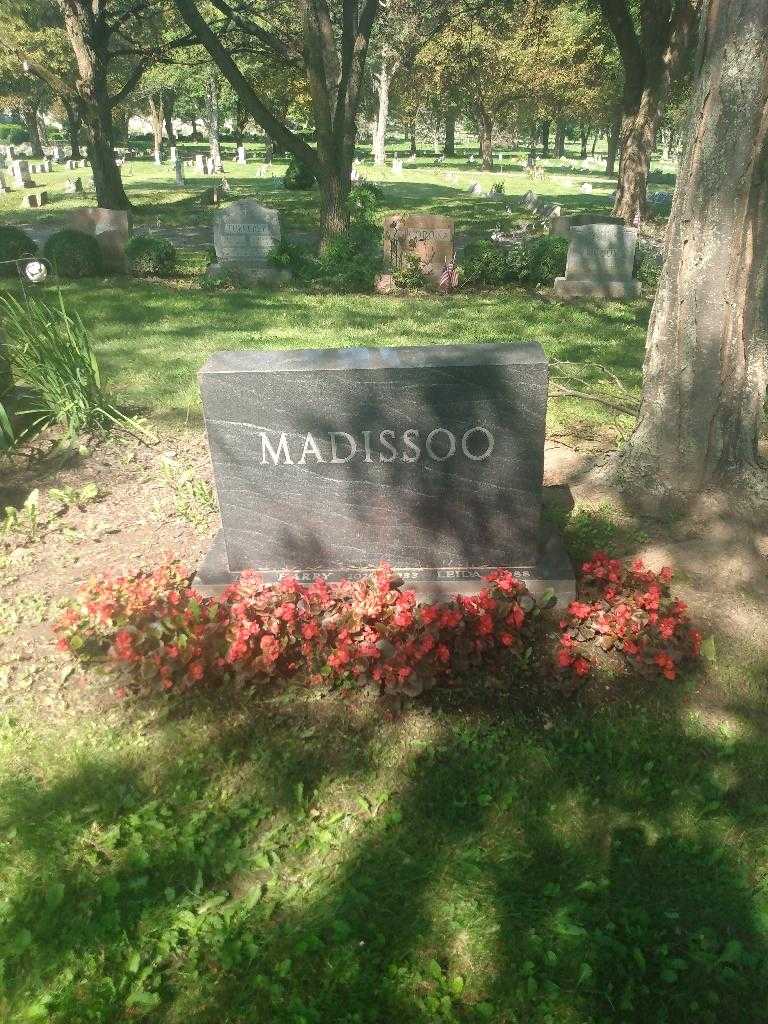 Leida Madissoo's grave. Photo 1