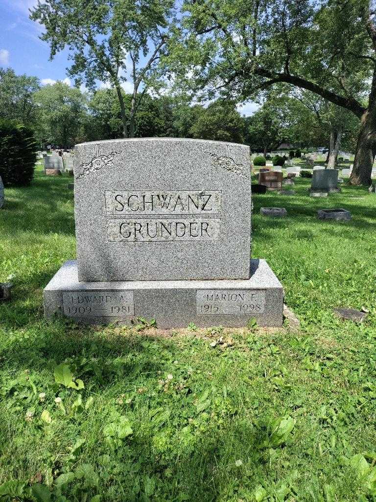 Marion F. Grunder's grave. Photo 2