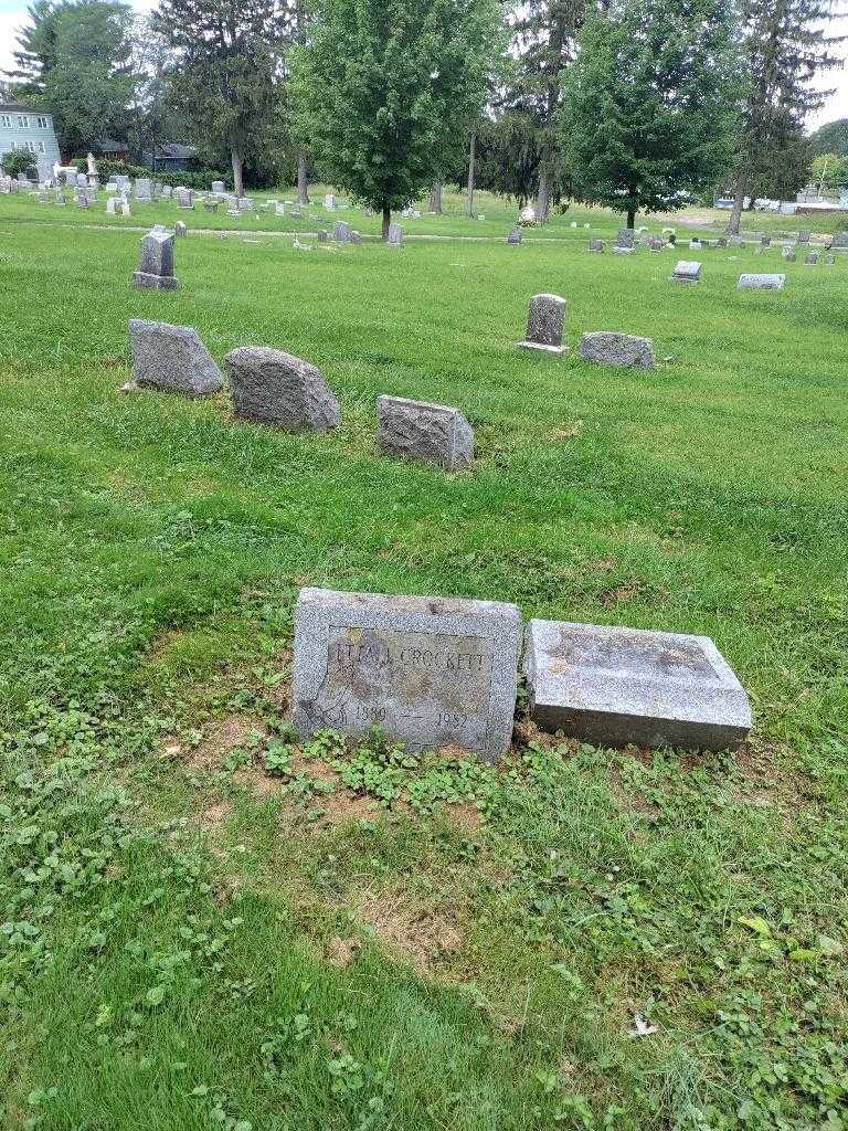 Etta J. Crockett's grave. Photo 1
