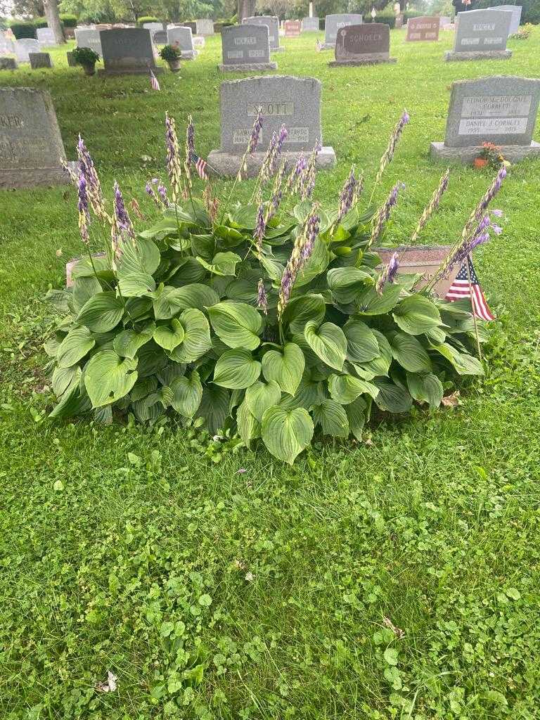 Gilbert A. Bender's grave. Photo 2