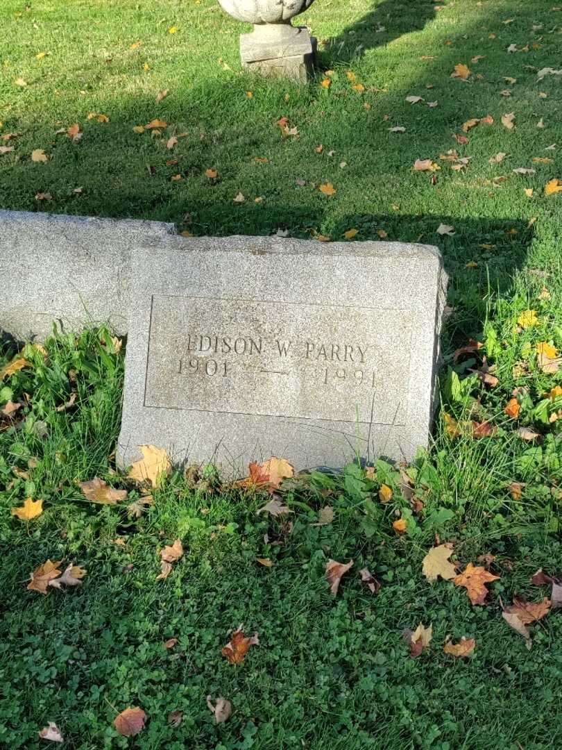 Edison W. Parry's grave. Photo 2