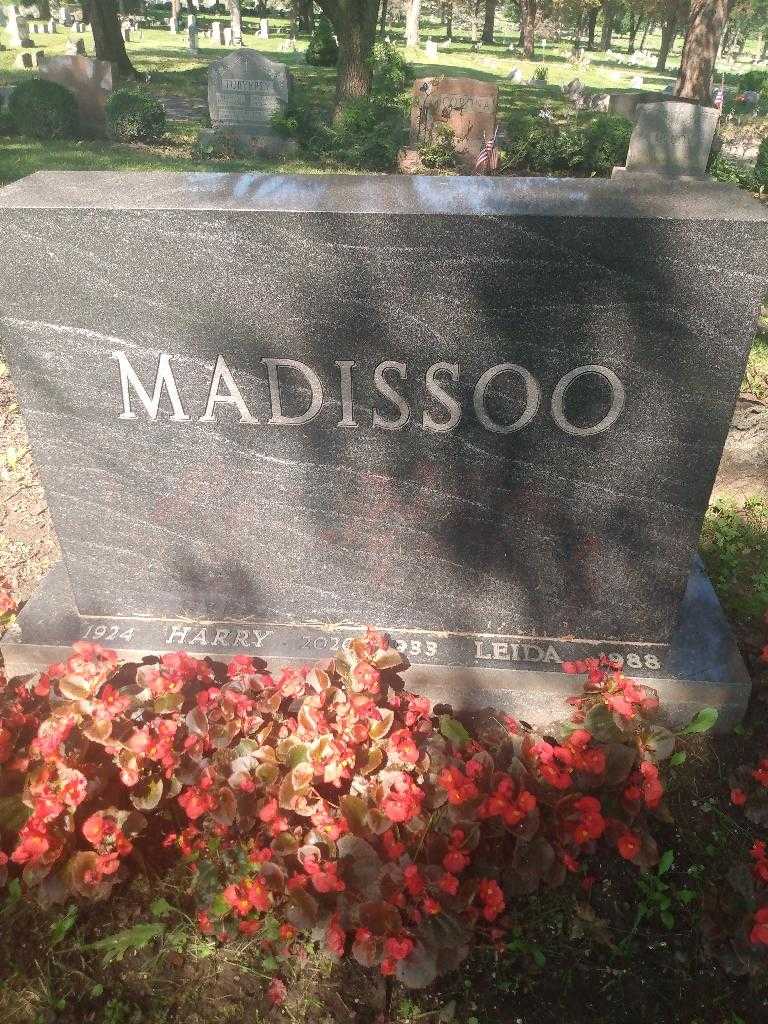 Leida Madissoo's grave. Photo 2