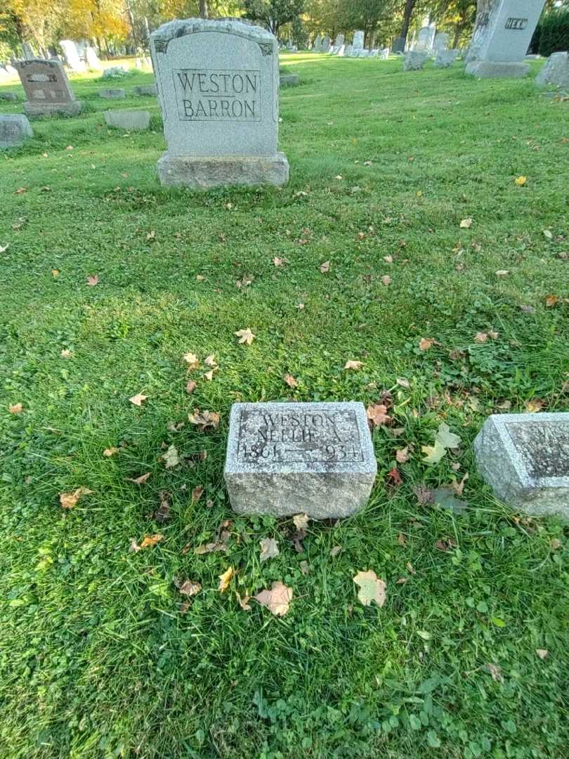 Nellie A. Weston's grave. Photo 1