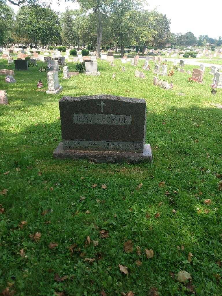 Joseph M. Benz's grave. Photo 2