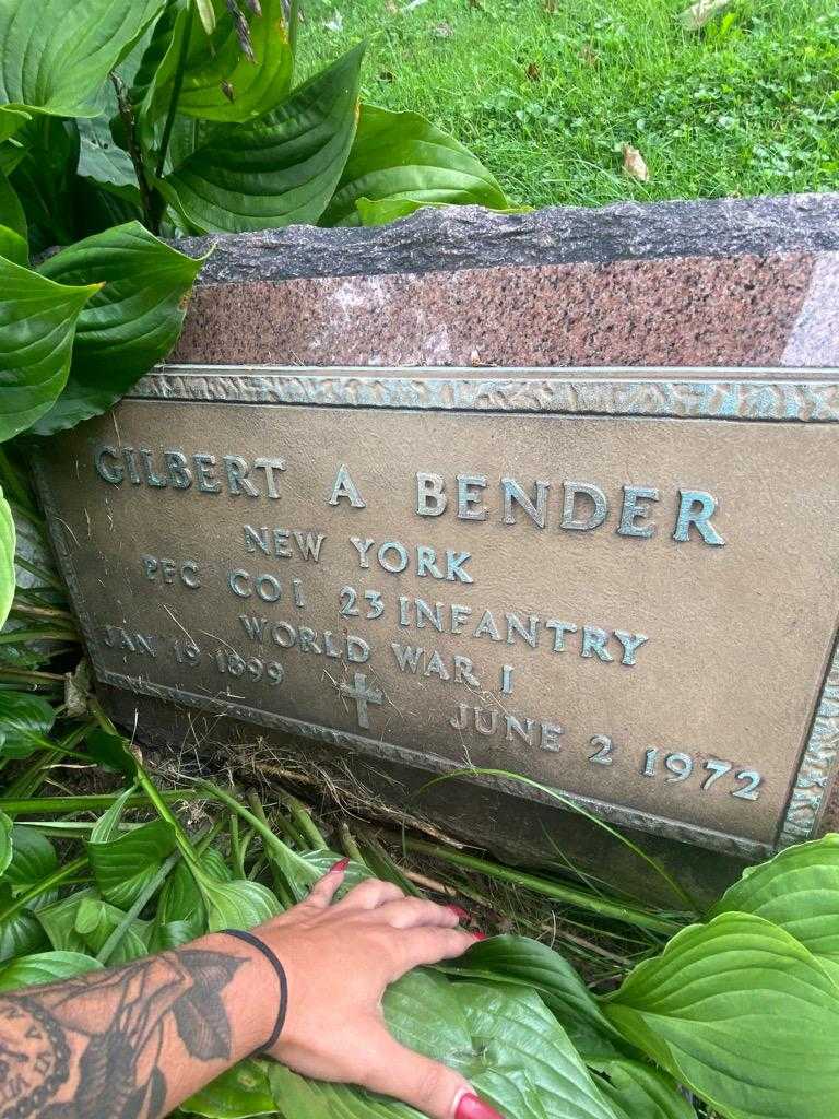 Gilbert A. Bender's grave. Photo 3