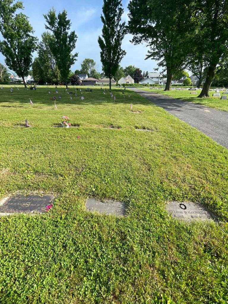 Myrtle L. Allen's grave. Photo 1