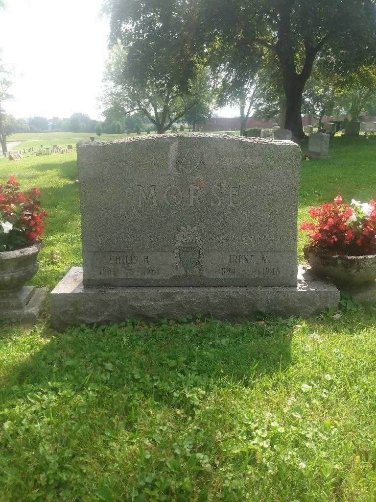 Phillip H. Morse's grave. Photo 1