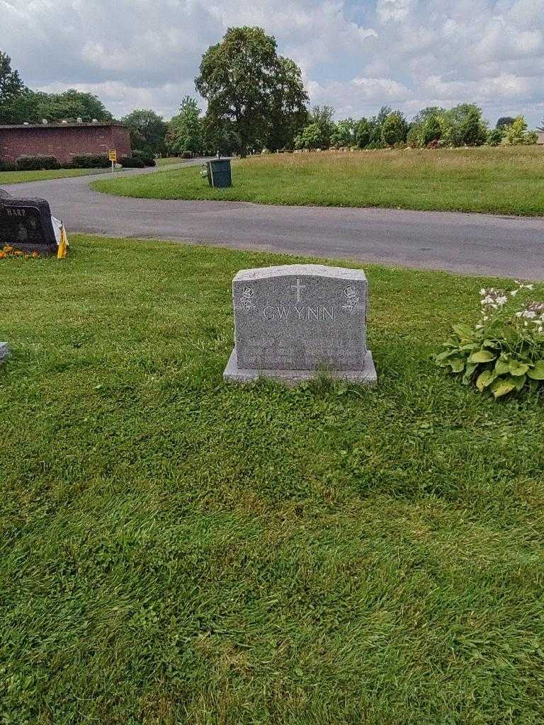 William R. Gwynn's grave. Photo 1