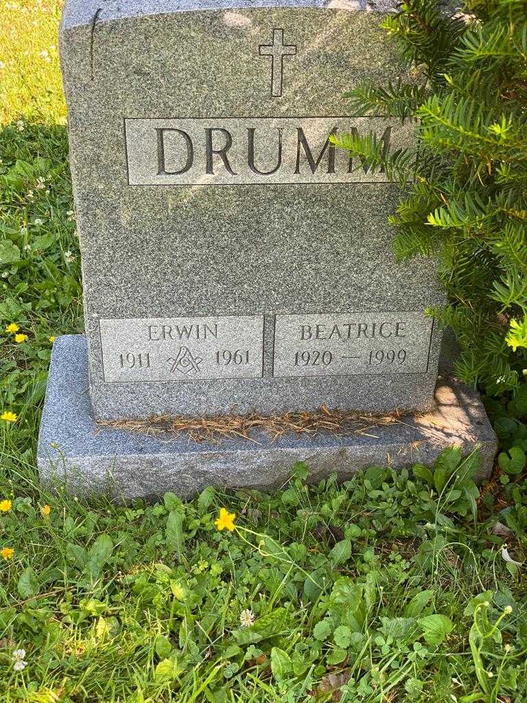 Erwin Drumm's grave. Photo 3