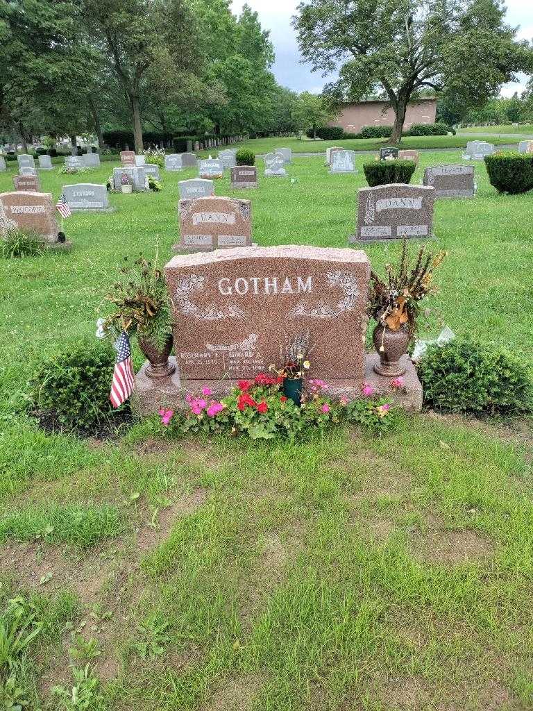 Edward A. Gotham's grave. Photo 1