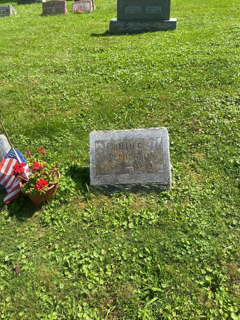Ruth C. Stephenson's grave. Photo 2