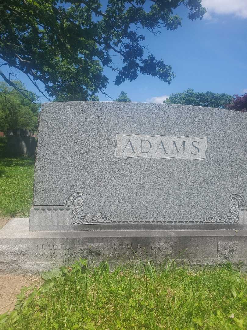 Ethel Gertrude Adams's grave. Photo 3