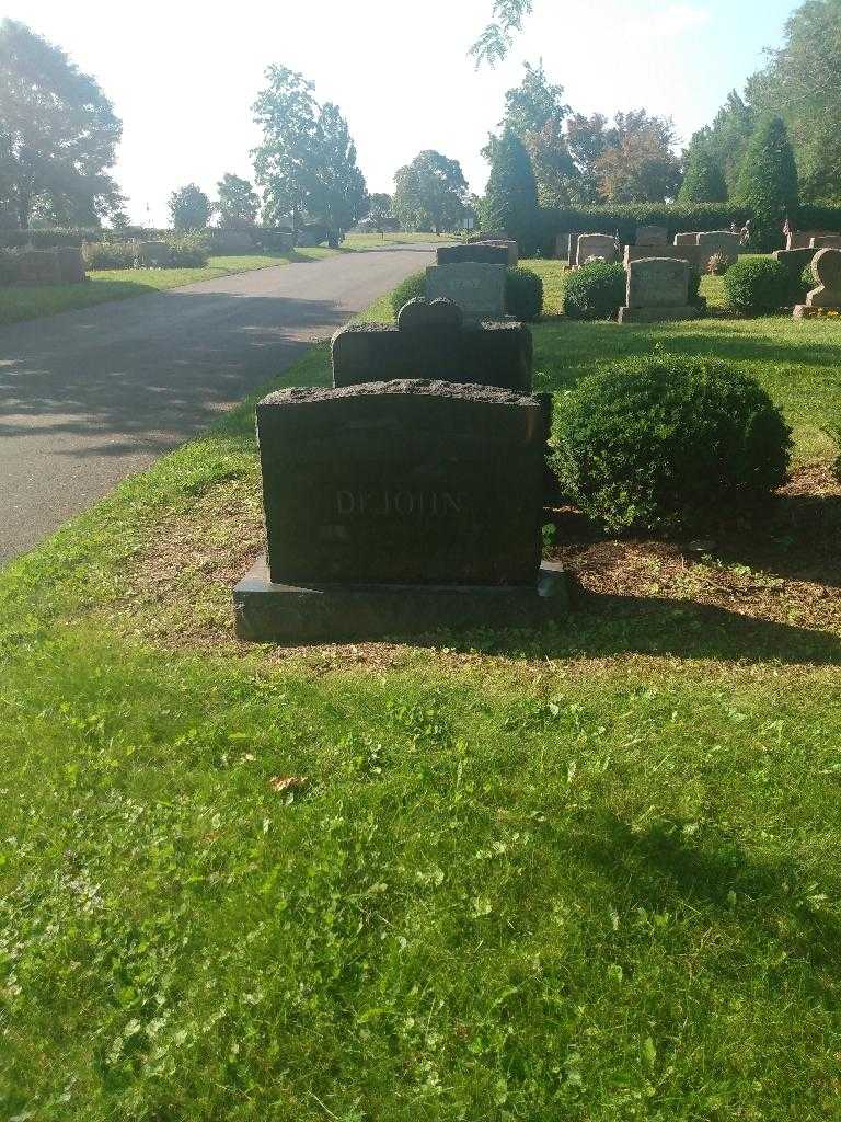 Daniel B. DeJohn's grave. Photo 1