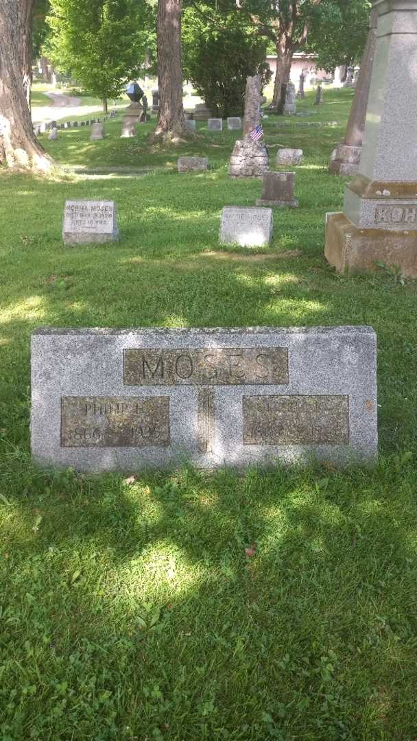 Philip H. Moses's grave. Photo 3