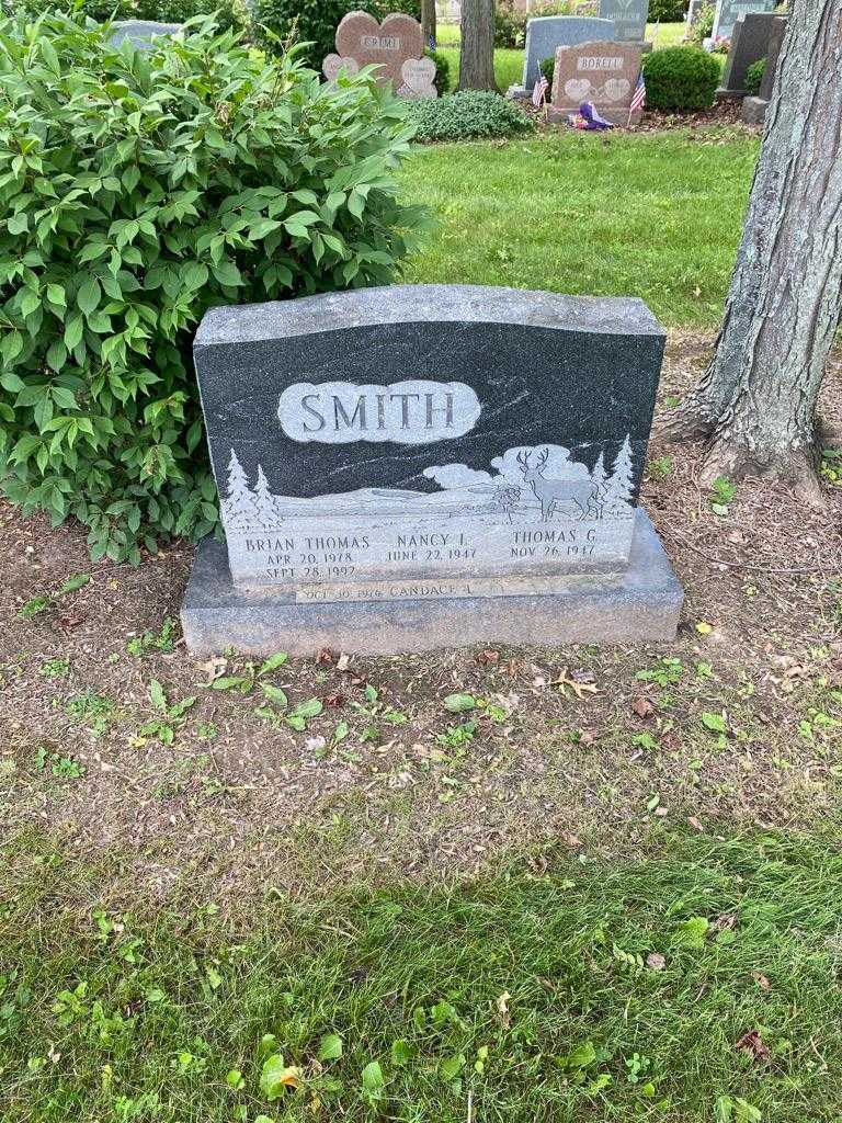 Brian Thomas Smith's grave. Photo 2