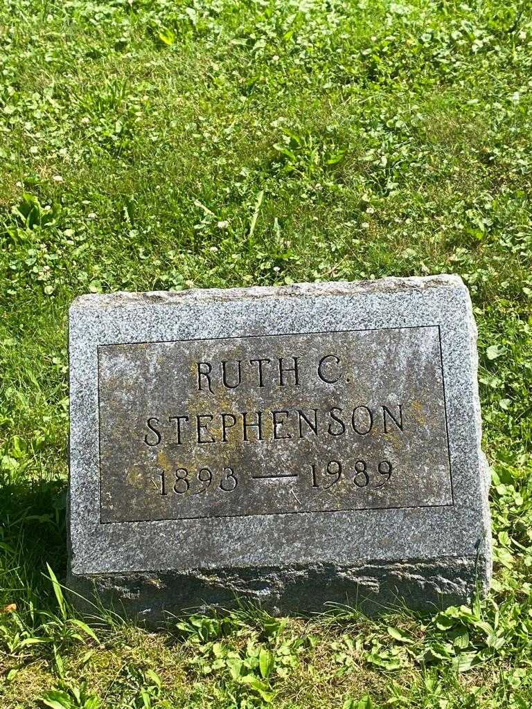 Ruth C. Stephenson's grave. Photo 3