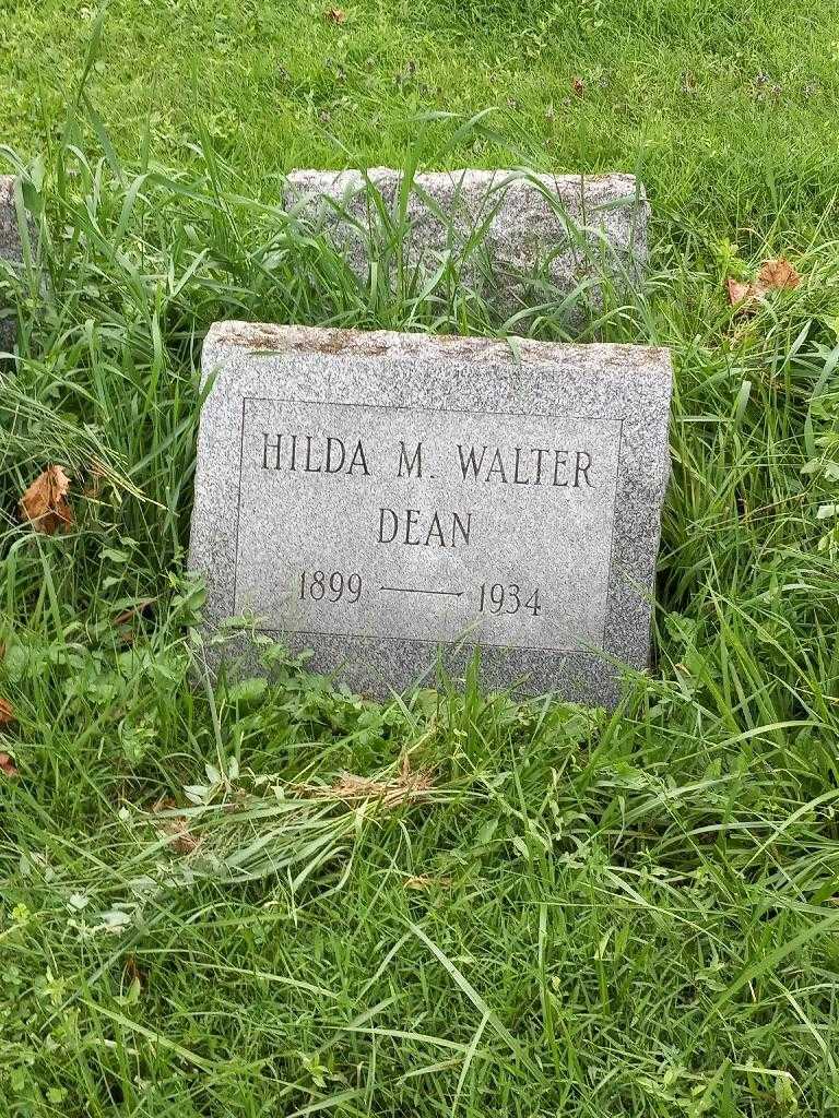 Hilda M. Walter Dean's grave. Photo 2