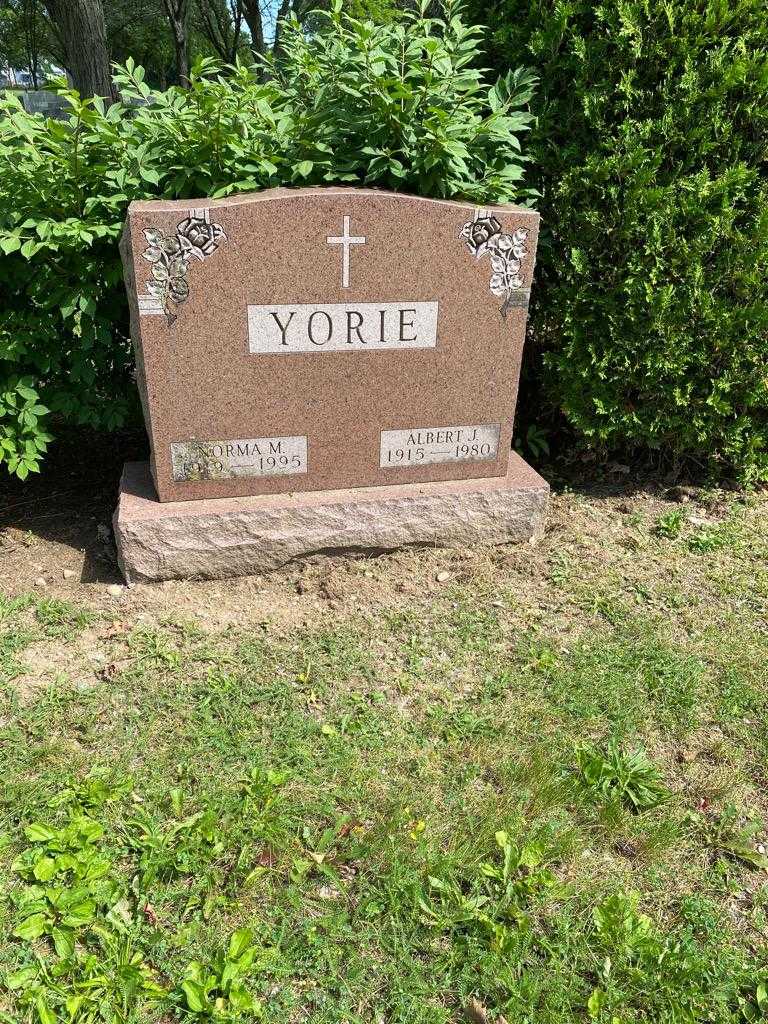 Norma M. Yorie's grave. Photo 2