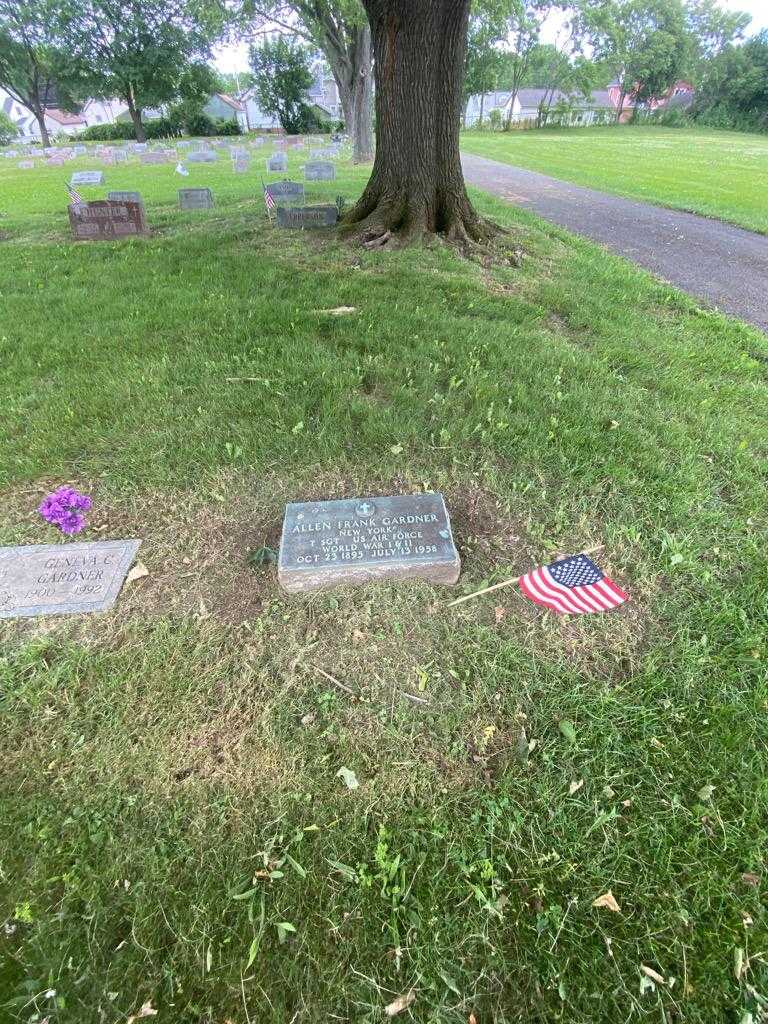 Allen Frank Gardner's grave. Photo 1