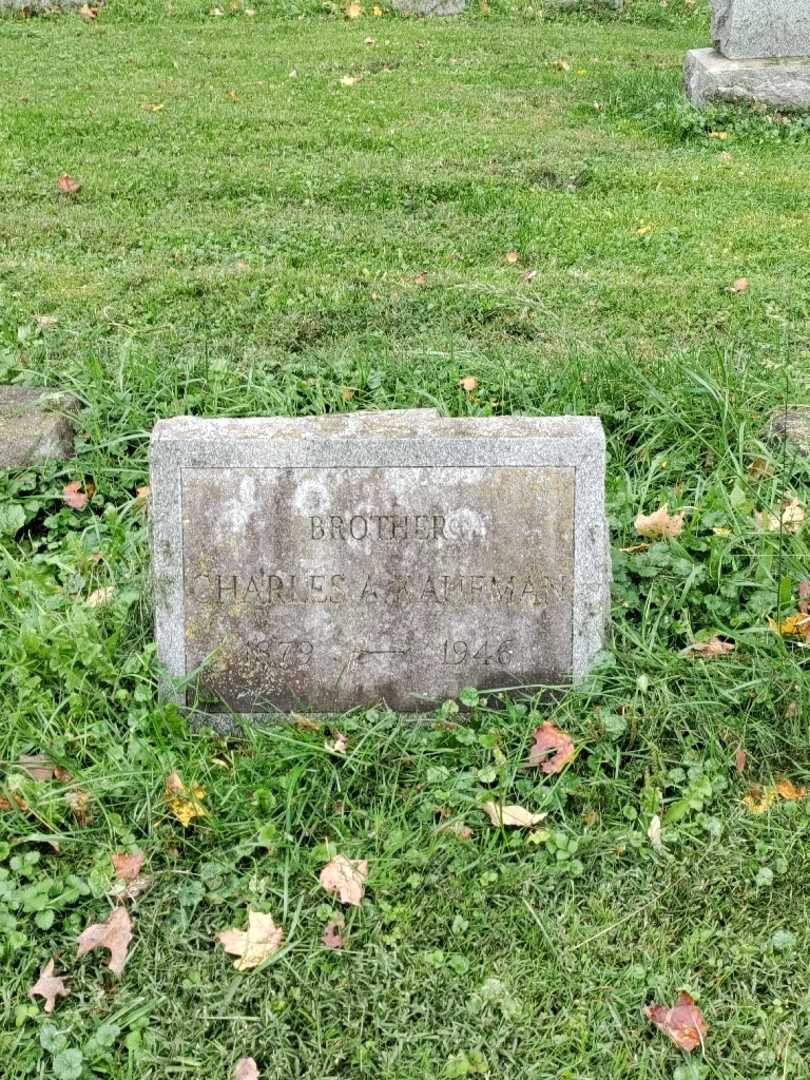 Charles A. Kaufman's grave. Photo 2