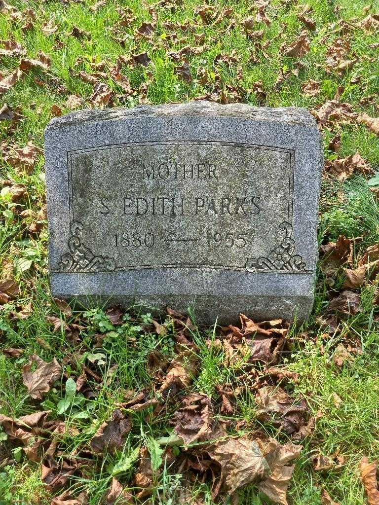 Sarah Edith Parks's grave. Photo 3