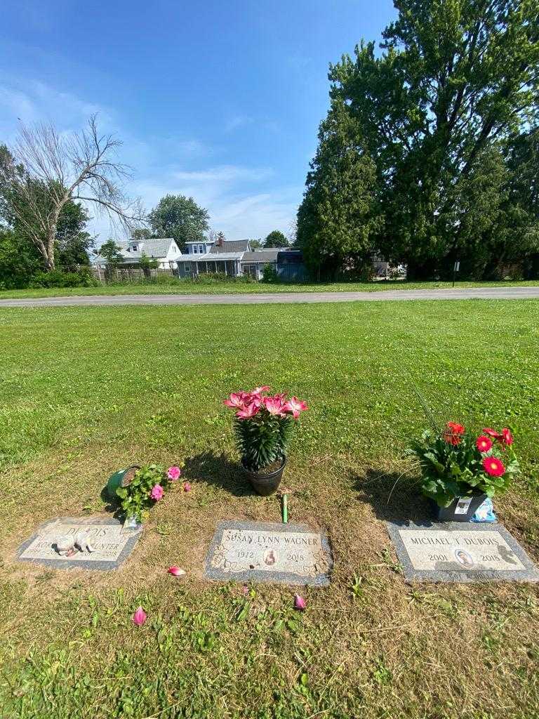 Susan Lynn Wagner's grave. Photo 1