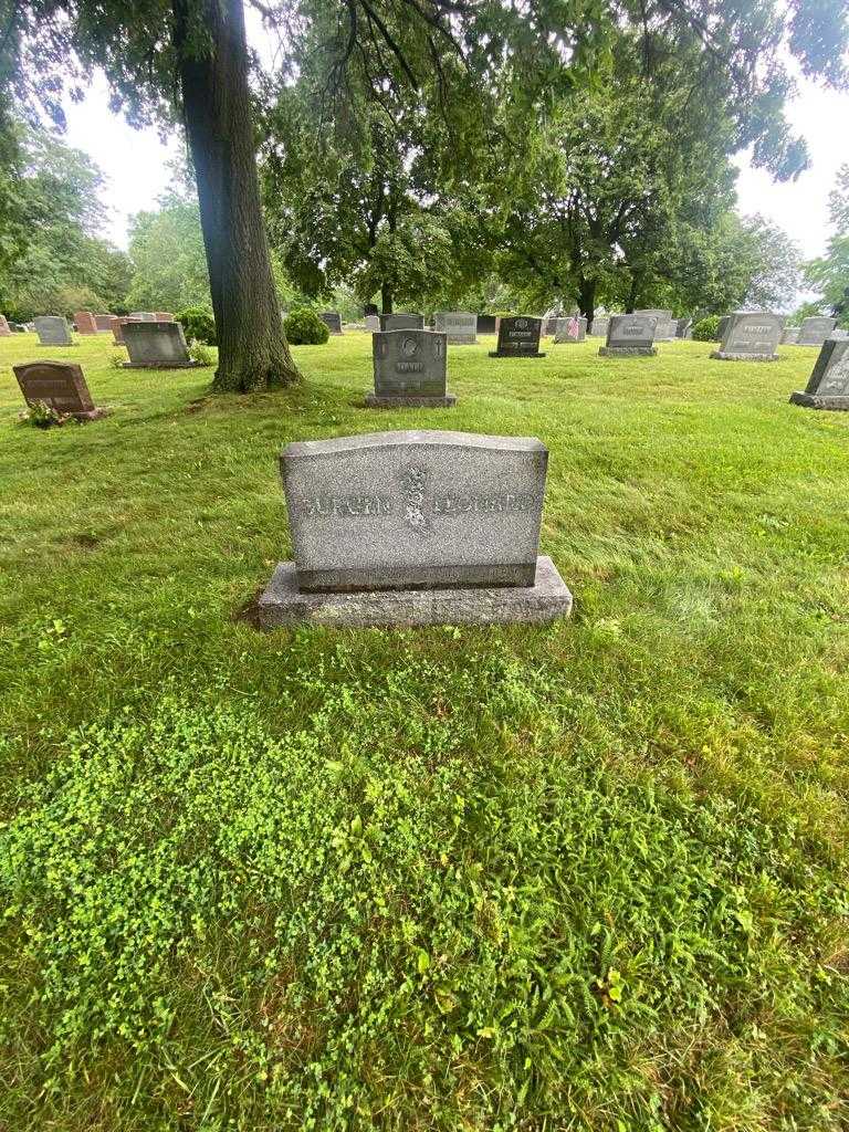 Clifford J. Burgen Leonard's grave. Photo 1