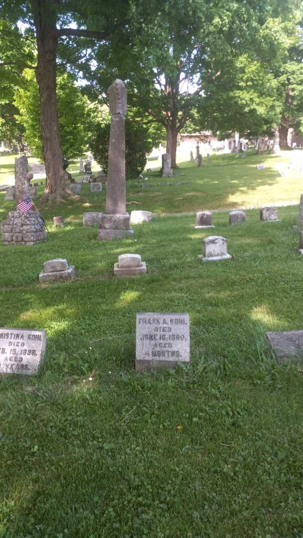 Frank Adam "Frankie" Kohl's grave. Photo 2