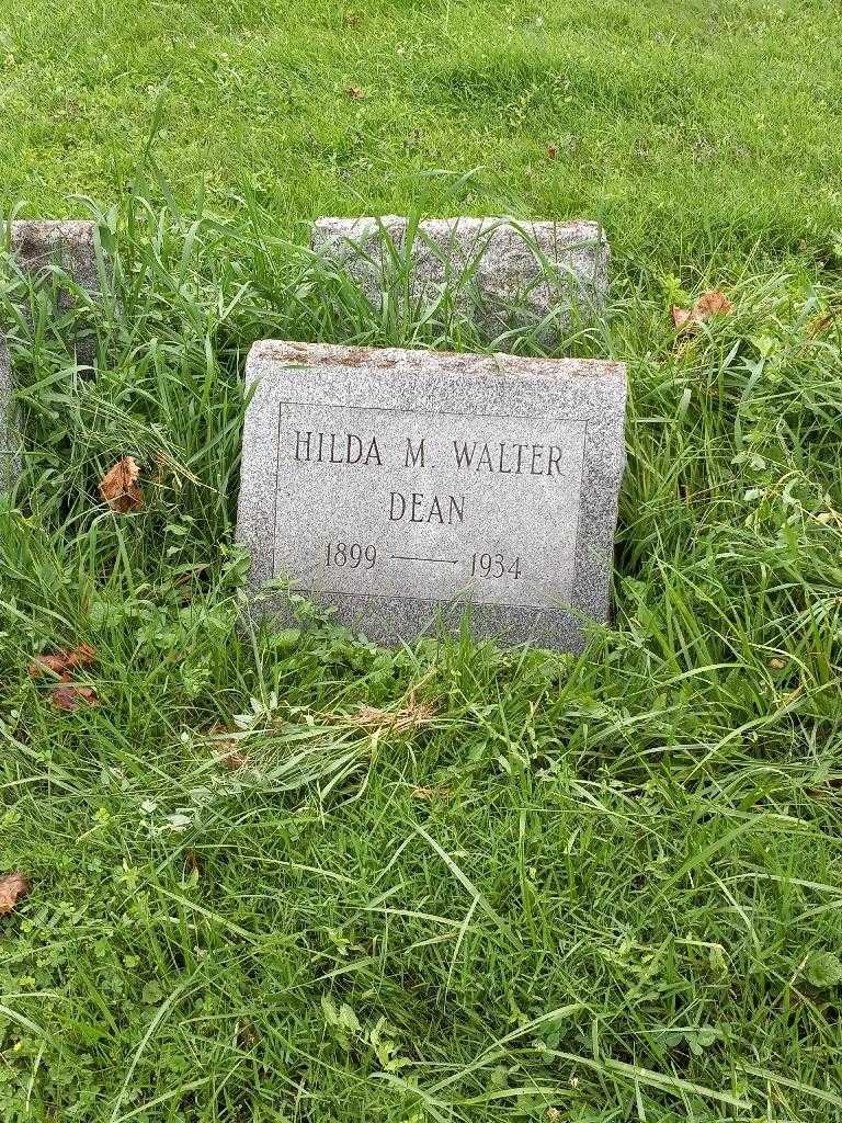 Hilda M. Walter Dean's grave. Photo 3