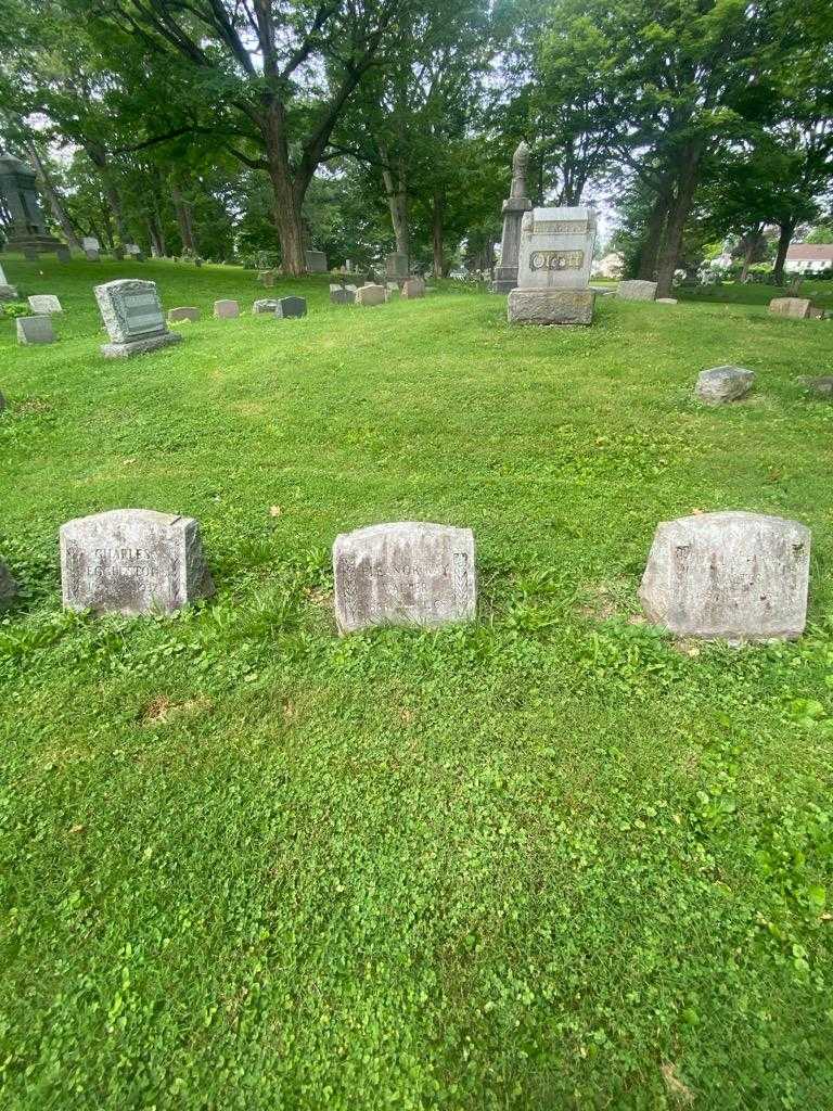 Eleanor Kay Walter's grave. Photo 1