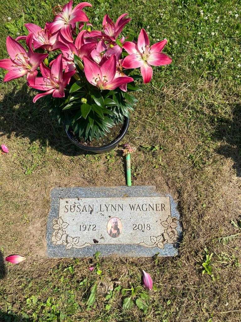 Susan Lynn Wagner's grave. Photo 3