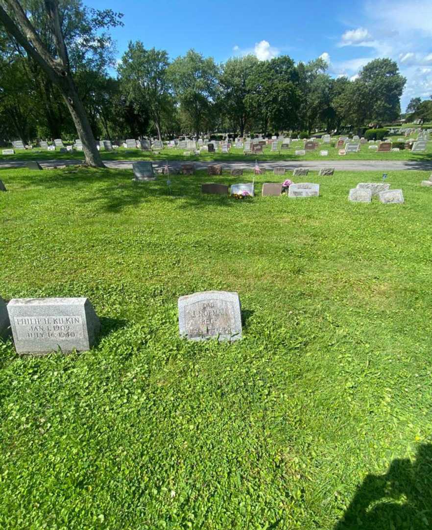 John Norman Beck's grave. Photo 3