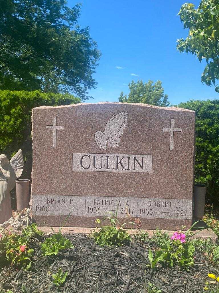 Robert J. Culkin's grave. Photo 3