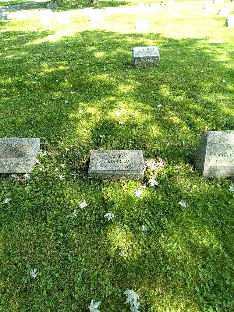 Gertrude M. Walker Covey's grave. Photo 1