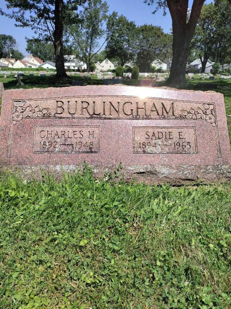 Sadie E. Burlingham's grave. Photo 3