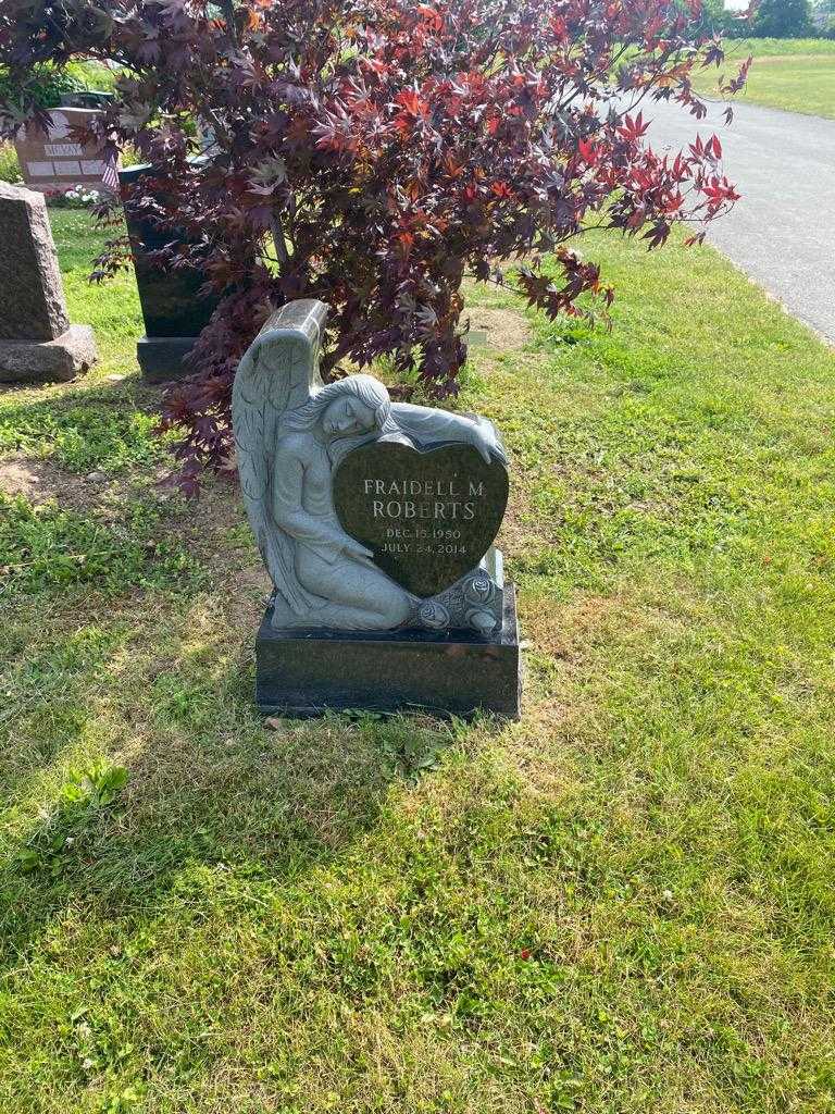 Fraidell M. Roberts's grave. Photo 2