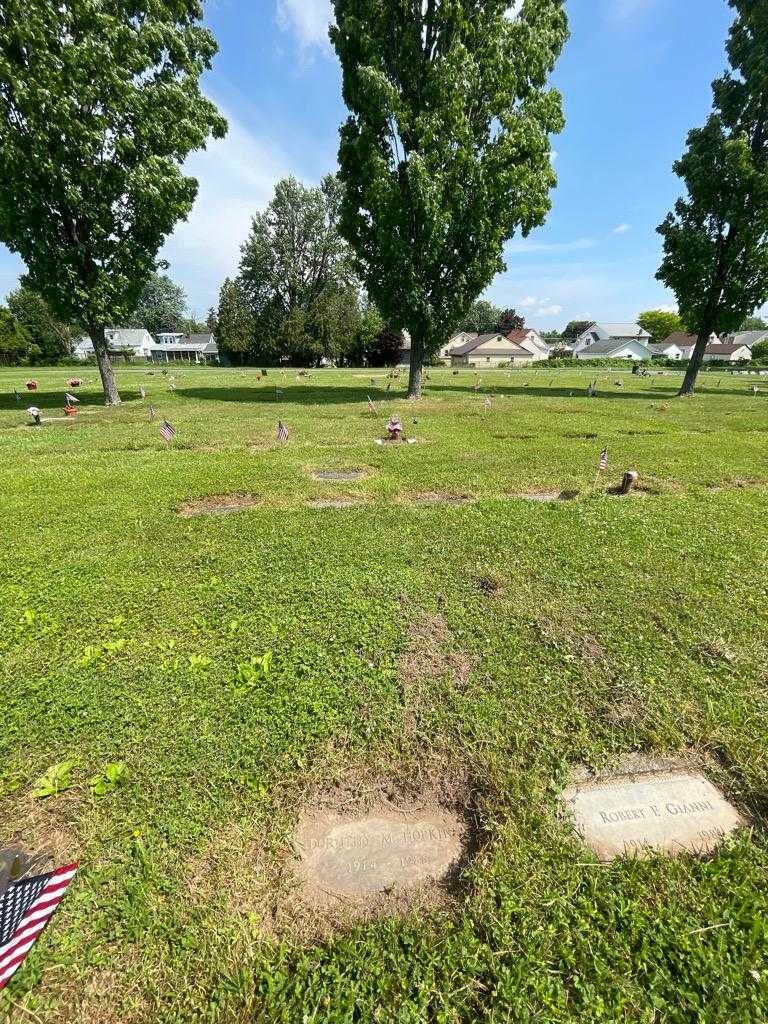 Dorothy M. Hopkins's grave. Photo 1