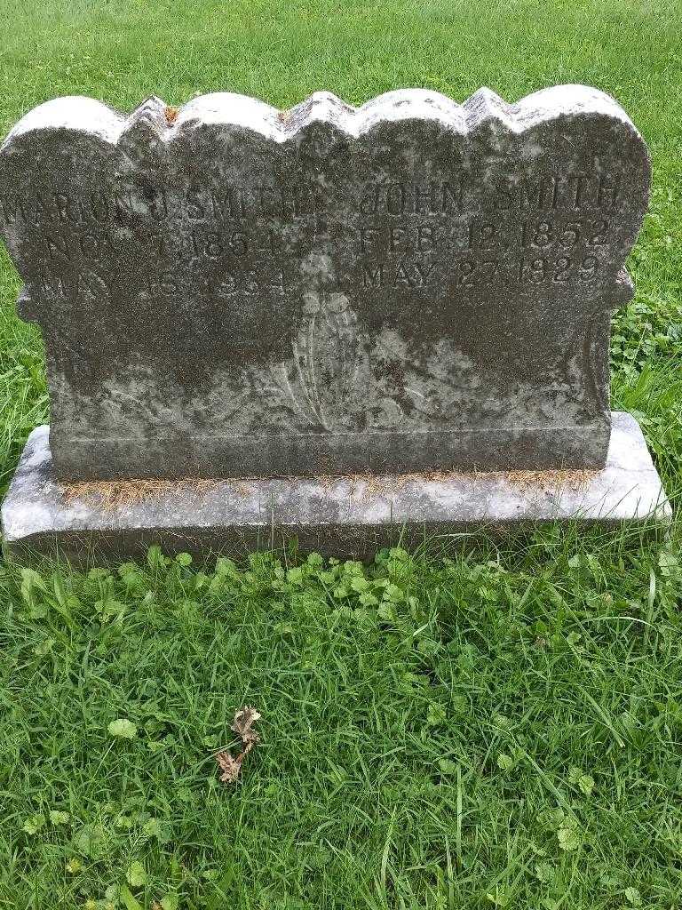 Marion J. Smith's grave. Photo 2