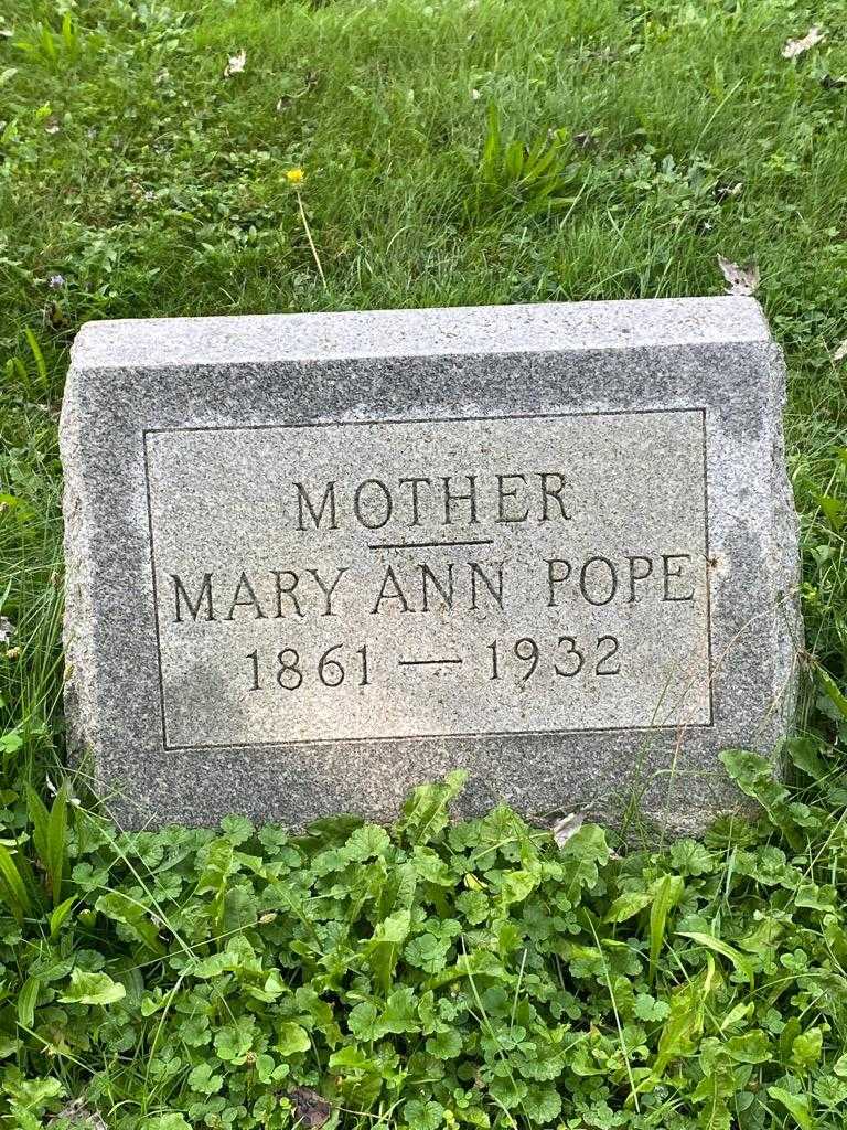 Mary Ann Pope's grave. Photo 3